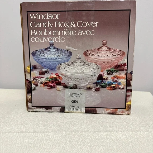 Crystal Windsor Candy Dish with Lid - Picture 2 of 2